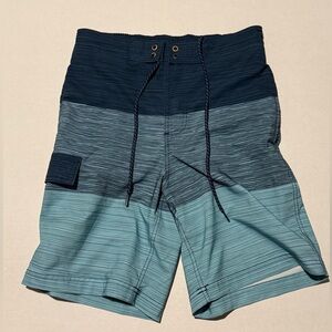 Swim shorts for men